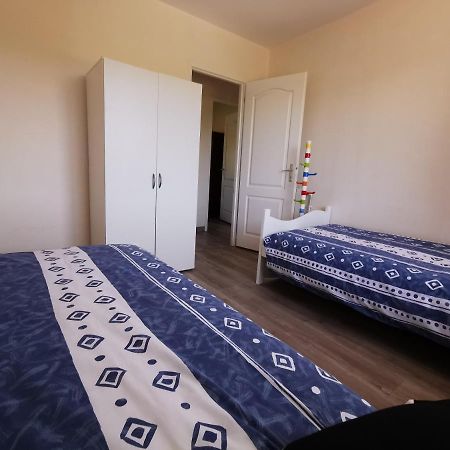 Petite maisonnette de plein pied Le Taillan-Médoc Extérieur photo