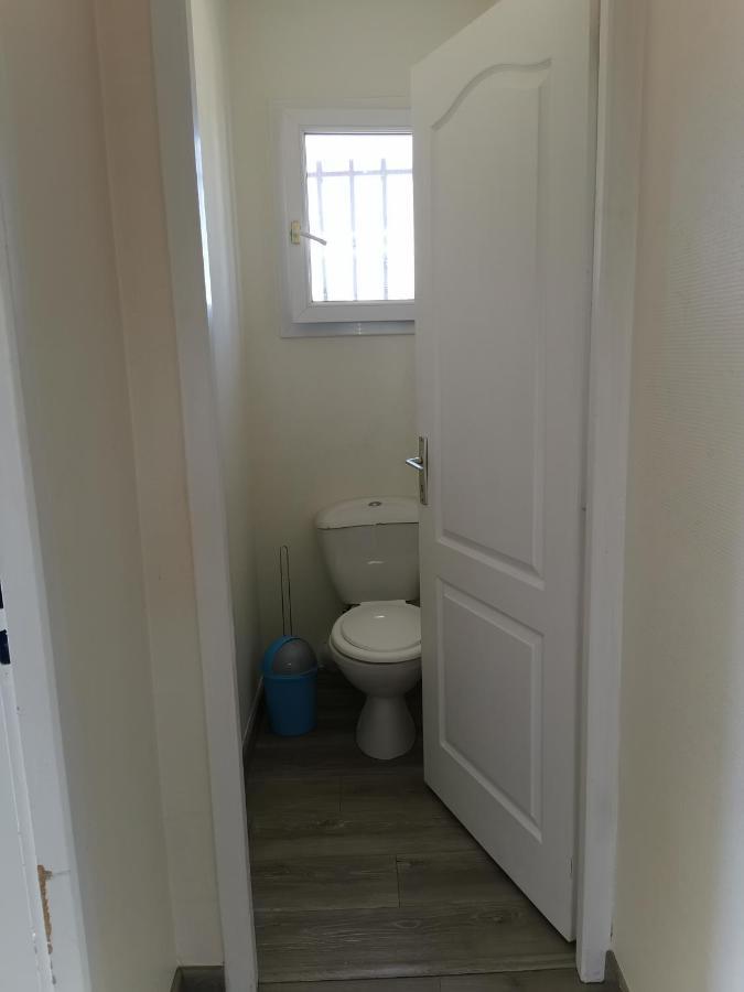 Petite maisonnette de plein pied Le Taillan-Médoc Extérieur photo