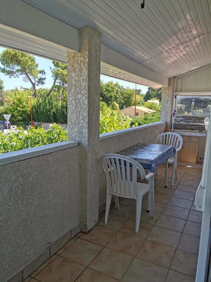 Petite maisonnette de plein pied Le Taillan-Médoc Extérieur photo